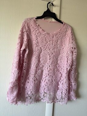 Women’s Pink Lace Long-Sleeve Top size L
